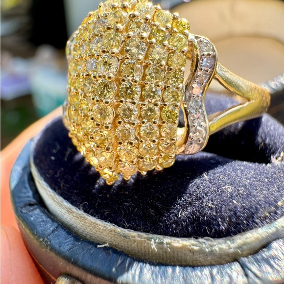 1.00ctw solid 10k gold genuine yellow diamond ring high end - Picture 2 of 16